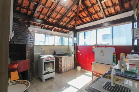 Casa para alugar com 42m², 1 quarto e sem vaga