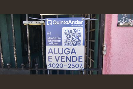 Casa para alugar com 42m², 1 quarto e sem vaga