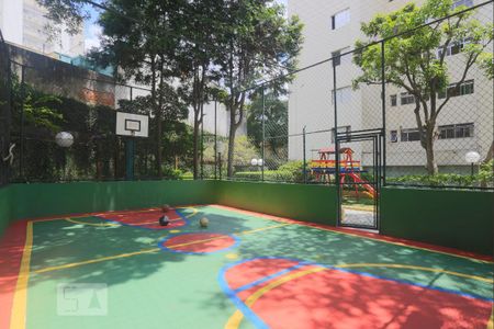 Apartamento para alugar com 86m², 3 quartos e 1 vagaQuadra de Esportes 