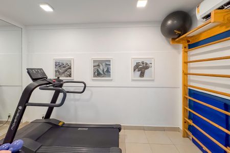 Apartamento à venda com 45m², 2 quartos e sem vaga Apartamento à venda com 45m², 2 quartos e sem vagaAcademia
