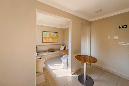 Apartamento à venda com 45m², 2 quartos e sem vaga Apartamento à venda com 45m², 2 quartos e sem vagaSalão de Festas