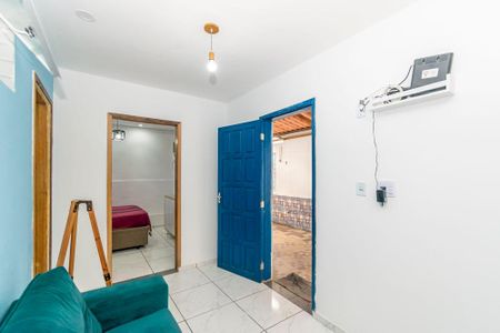 Casa para alugar com 174m², 5 quartos e 5 vagasCasa fundos - Sala