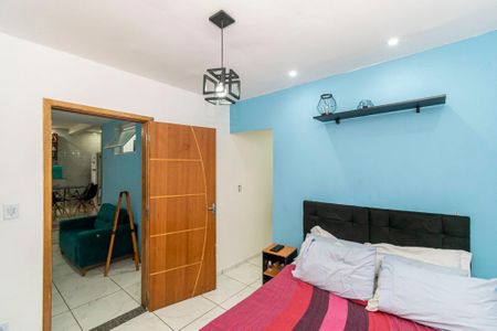 Casa para alugar com 174m², 5 quartos e 5 vagasCasa fundos - Quarto 1