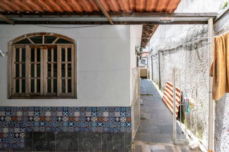 Casa para alugar com 174m², 5 quartos e 5 vagasCasa fundos - Vista da Cozinha