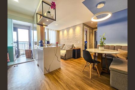 Sala de apartamento à venda com 2 quartos, 55m² em Santo Amaro, São Paulo