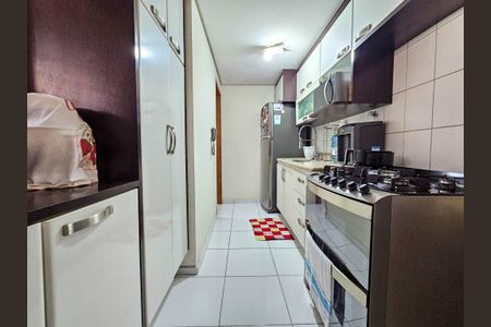 Casa de condomínio à venda com 135m², 3 quartos e 2 vagasCozinha