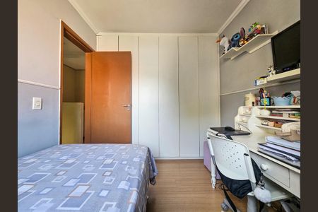 Casa de condomínio à venda com 135m², 3 quartos e 2 vagasQuarto 2