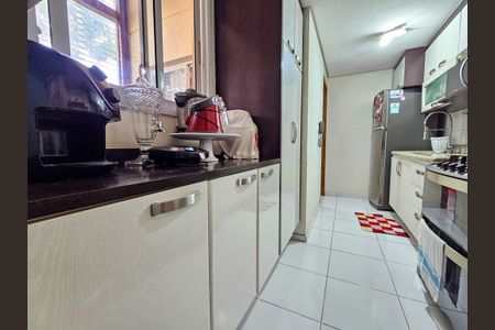 Casa de condomínio à venda com 135m², 3 quartos e 2 vagasCozinha