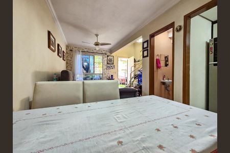 Sala de casa de condomínio à venda com 3 quartos, 135m² em Jardim São Luís, São Paulo