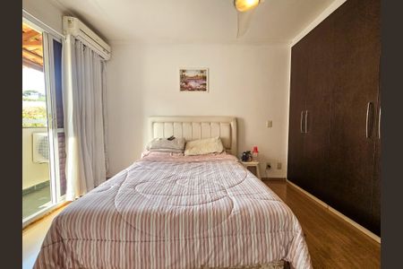 Suite de casa de condomínio à venda com 3 quartos, 135m² em Jardim São Luís, São Paulo