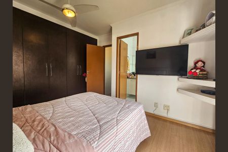 Casa de condomínio à venda com 135m², 3 quartos e 2 vagasSuite