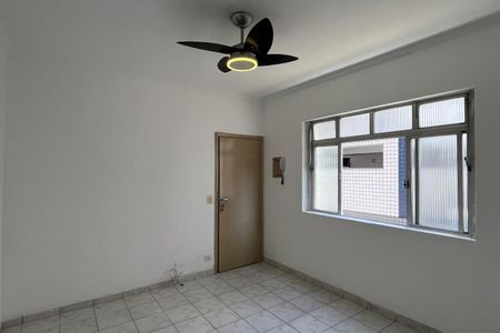 Sala de apartamento para alugar com 2 quartos, 77m² em Estuário, Santos
