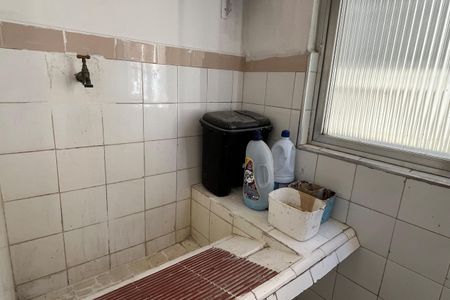 Apartamento para alugar com 60m², 2 quartos e 1 vagaÁrea de Serviço
