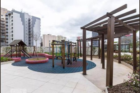 Apartamento para alugar com 242m², 3 quartos e 3 vagasÁrea comum - Playground