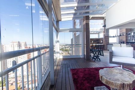 Apartamento para alugar com 242m², 3 quartos e 3 vagasCobertura