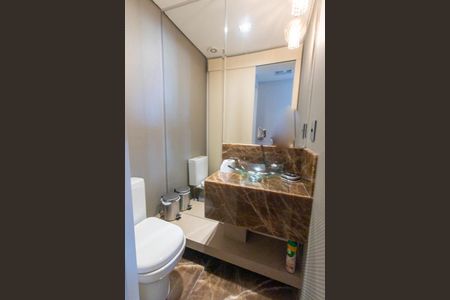 Apartamento para alugar com 242m², 3 quartos e 3 vagasLavabo