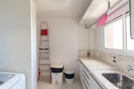 Apartamento para alugar com 242m², 3 quartos e 3 vagasÁrea de Serviço