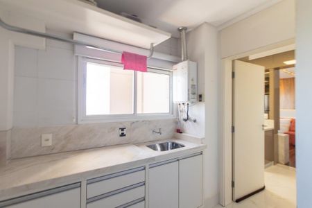 Apartamento para alugar com 242m², 3 quartos e 3 vagasÁrea de Serviço