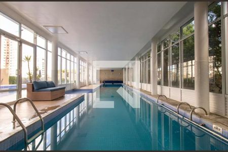 Apartamento para alugar com 242m², 3 quartos e 3 vagasÁrea comum - Piscina