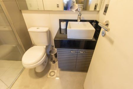 Apartamento para alugar com 242m², 3 quartos e 3 vagasBanheiro da Suíte 1