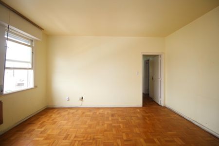 Sala de apartamento à venda com 3 quartos, 118m² em Bom Fim, Porto Alegre