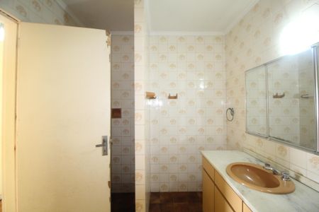 Apartamento à venda com 118m², 3 quartos e sem vagaBanheiro