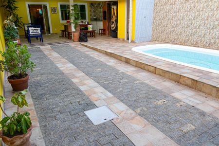 Casa de condomínio para alugar com 360m², 3 quartos e 2 vagasGaragem