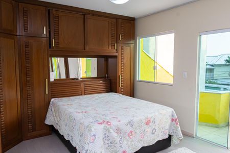 Casa de condomínio para alugar com 360m², 3 quartos e 2 vagasSuíte 3