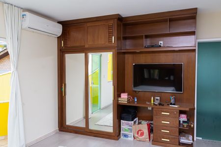 Casa de condomínio para alugar com 360m², 3 quartos e 2 vagasSuíte 3