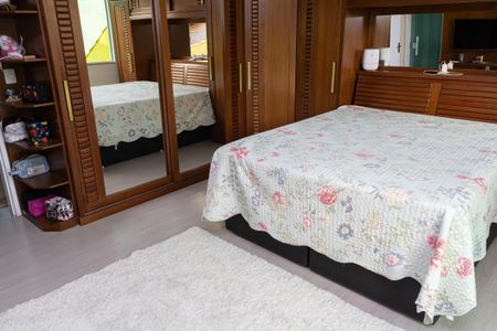 Casa de condomínio para alugar com 360m², 3 quartos e 2 vagasSuíte 3