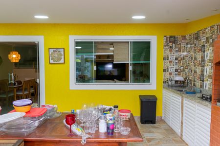 Casa de condomínio para alugar com 360m², 3 quartos e 2 vagasVaranda gourmet