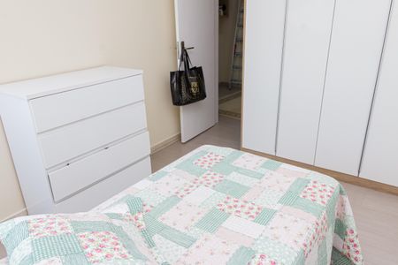 Casa de condomínio para alugar com 360m², 3 quartos e 2 vagasSuíte