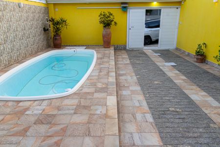 Casa de condomínio para alugar com 360m², 3 quartos e 2 vagasPiscina