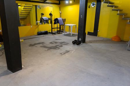 Casa de condomínio para alugar com 360m², 3 quartos e 2 vagasAcademia