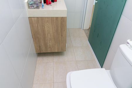 Casa de condomínio para alugar com 360m², 3 quartos e 2 vagasBanheiro da Suíte 3