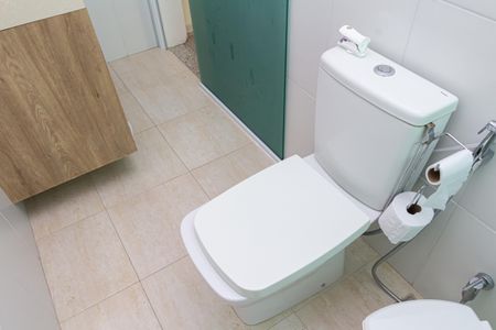 Casa de condomínio para alugar com 360m², 3 quartos e 2 vagasBanheiro da Suíte 3