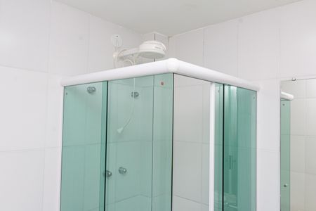 Casa de condomínio para alugar com 360m², 3 quartos e 2 vagasBanheiro da Suíte 2