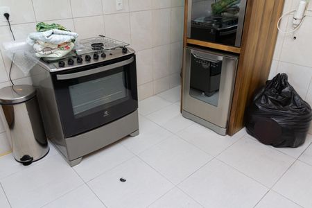 Casa de condomínio para alugar com 360m², 3 quartos e 2 vagasCozinha