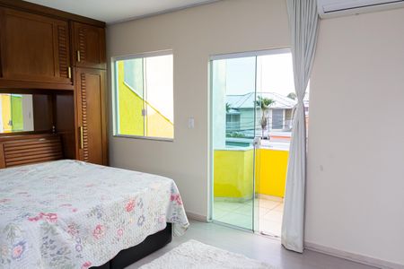 Casa de condomínio para alugar com 360m², 3 quartos e 2 vagasSuíte 3