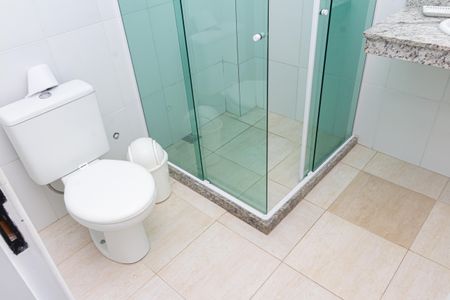 Casa de condomínio para alugar com 360m², 3 quartos e 2 vagasBanheiro da Suíte 2
