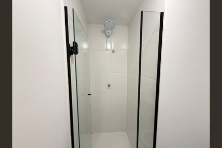 Banheiro de kitnet/studio para alugar com 2 quartos, 28m² em Mooca, São Paulo