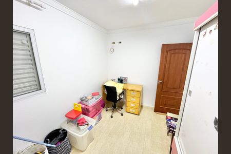 Quarto 1 de casa para alugar com 3 quartos, 186m² em Vila Romero, São Paulo