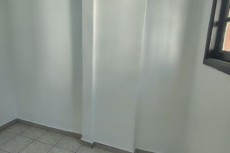 Apartamento para alugar com 77m², 2 quartos e sem vagaQuarto de Serviço