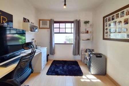 Casa de condomínio à venda com 120m², 2 quartos e 1 vagaQuarto 1