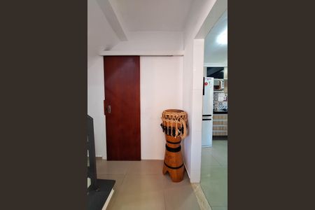 Casa de condomínio à venda com 120m², 2 quartos e 1 vagaCorredor
