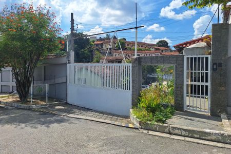 Casa de condomínio à venda com 120m², 2 quartos e 1 vagaFachada