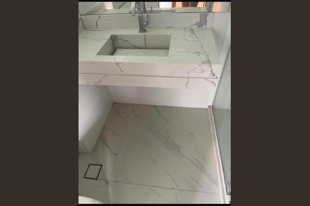 Apartamento para alugar com 45m², 2 quartos e 1 vagaBanheiro