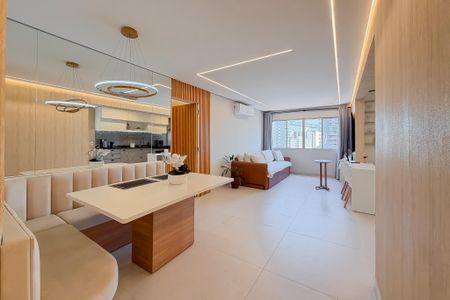 Sala de apartamento à venda com 3 quartos, 96m² em Vila Mariana, São Paulo