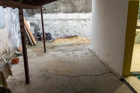 Casa para alugar com 60m², 2 quartos e sem vagaVaranda