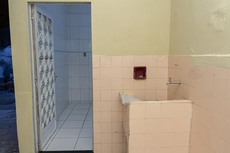 Casa para alugar com 60m², 2 quartos e sem vagaÁrea de Serviço